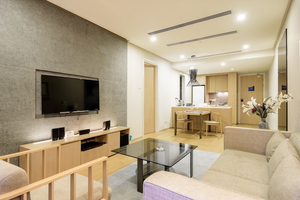 188 Serviced Suites & Shortstay Apartments 22/36