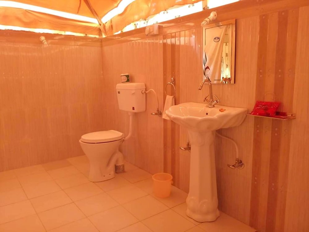 The Narayan Resort 44/45