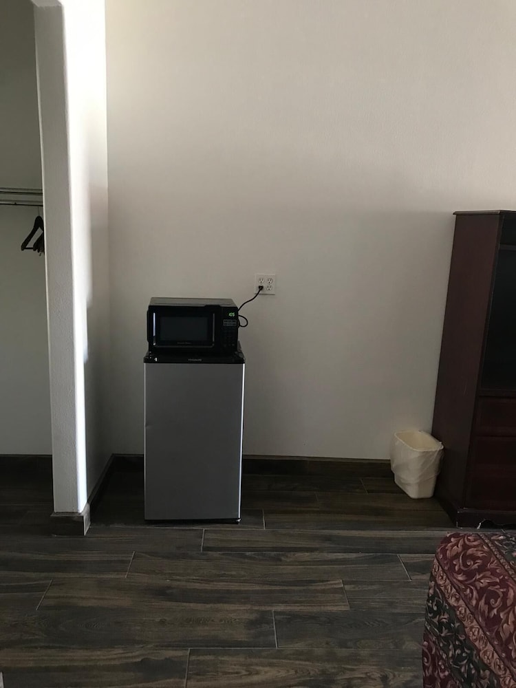 Texas Inn and Suites at La Joya 9/46