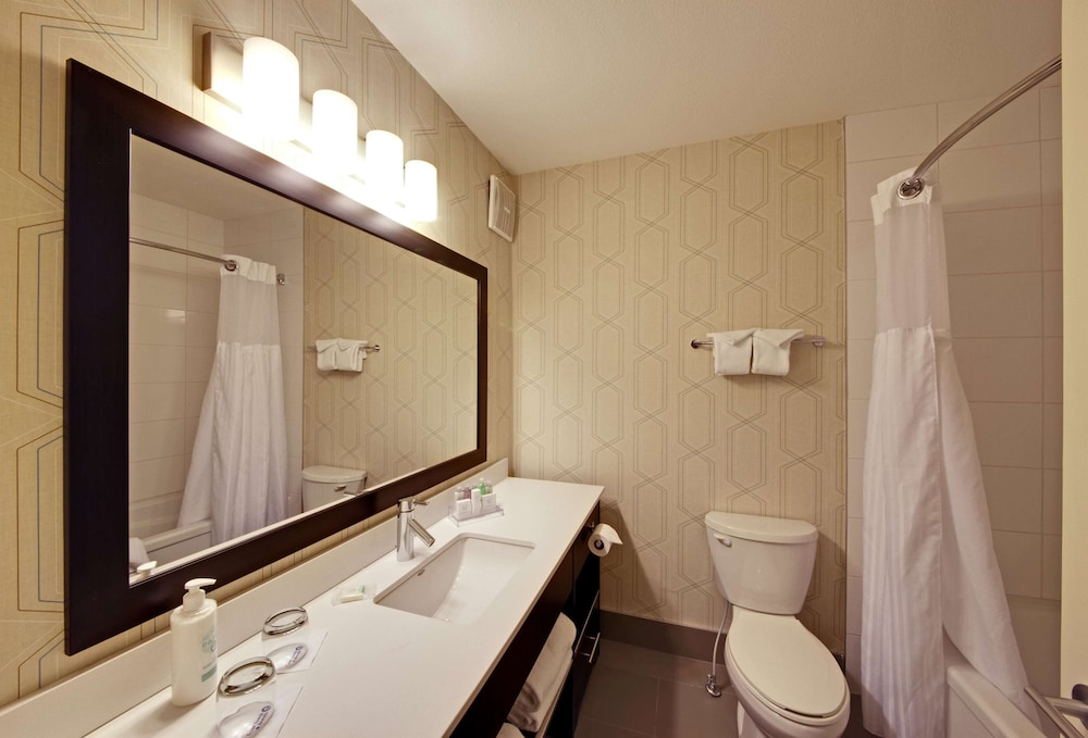 Coast Kamloops Hotel And Conference Centre 46/50
