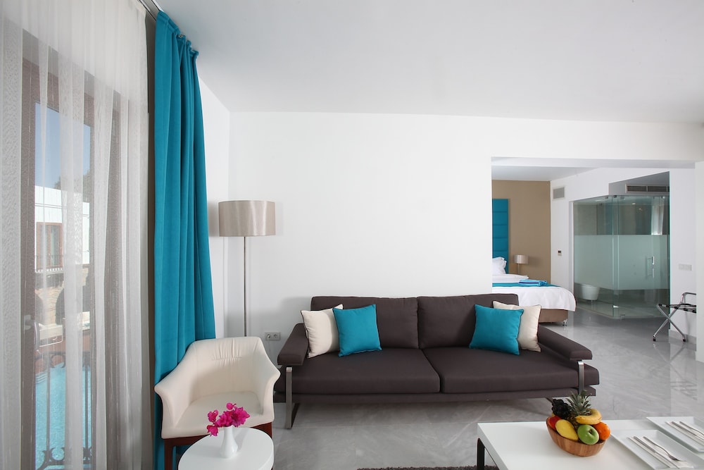 Saraya Bodrum 45/68