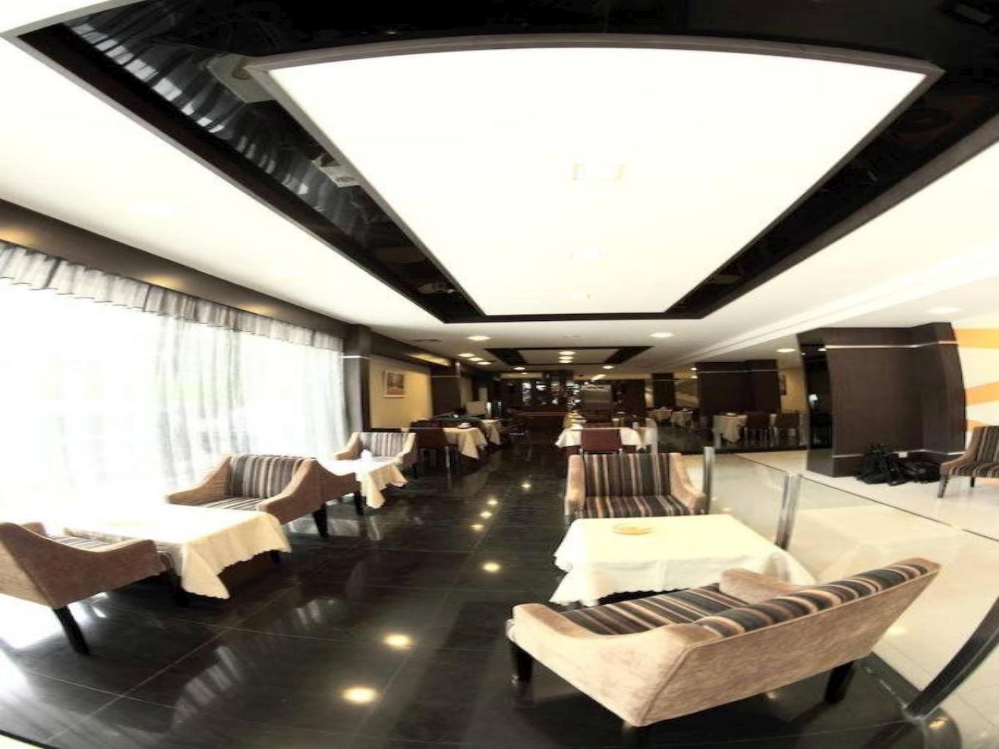 Nagoya One Hotel 31/33