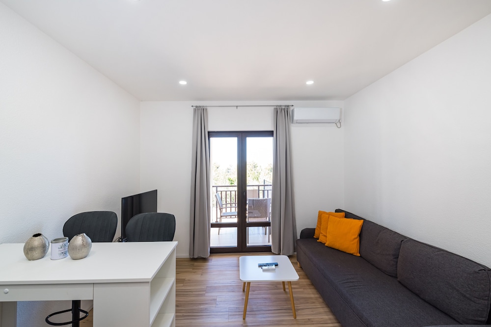 HOTEL VICKO 14/50