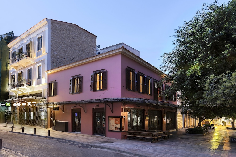 Noma Hotel 2/50