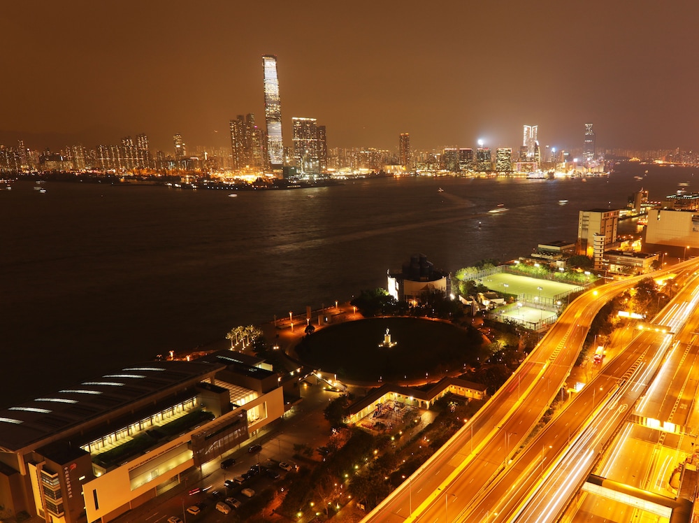 The Connaught (Ex. Citadines Harbourview Hong Kong) 54/61