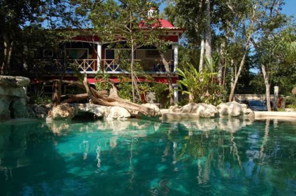 Reserva Ecologica Hacienda Cancun 16/24