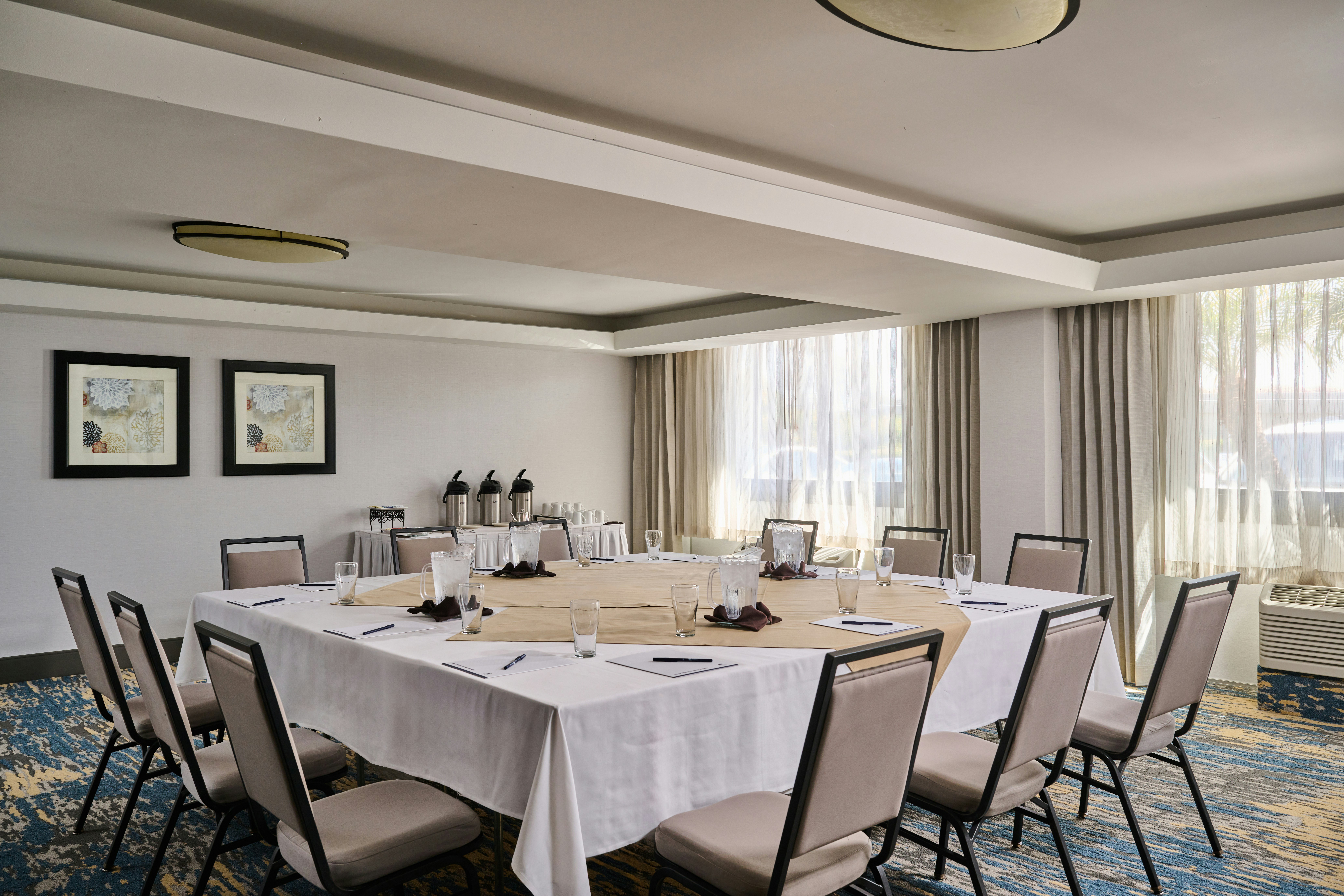 DoubleTree by Hilton Buena Park 46/57