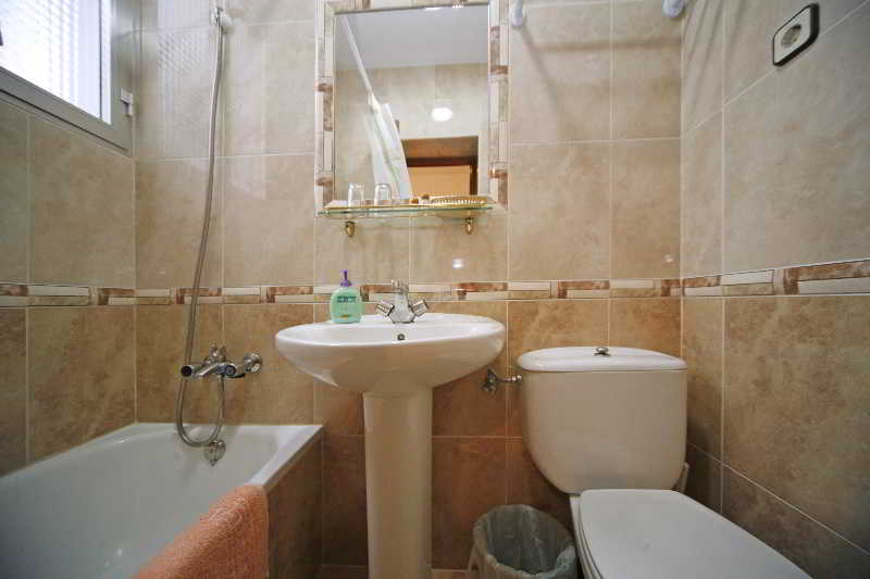 Hostal San Antonio 46/50