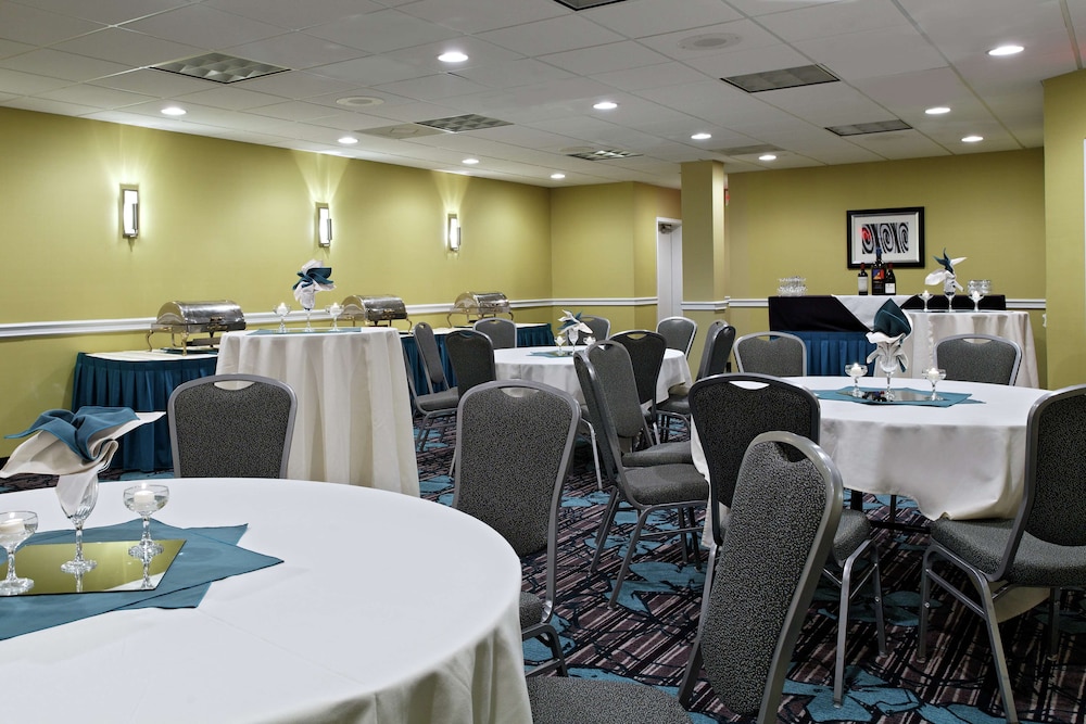 Doubletree By Hilton Richmond Midlothian 46/53