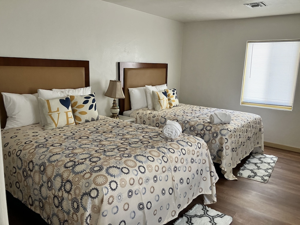 Exclusive, Estate, Villa, Murphy Bed, 2 Queen Beds
