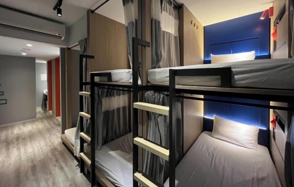 Olah Poshtel Hualien Zhongfu 38/54