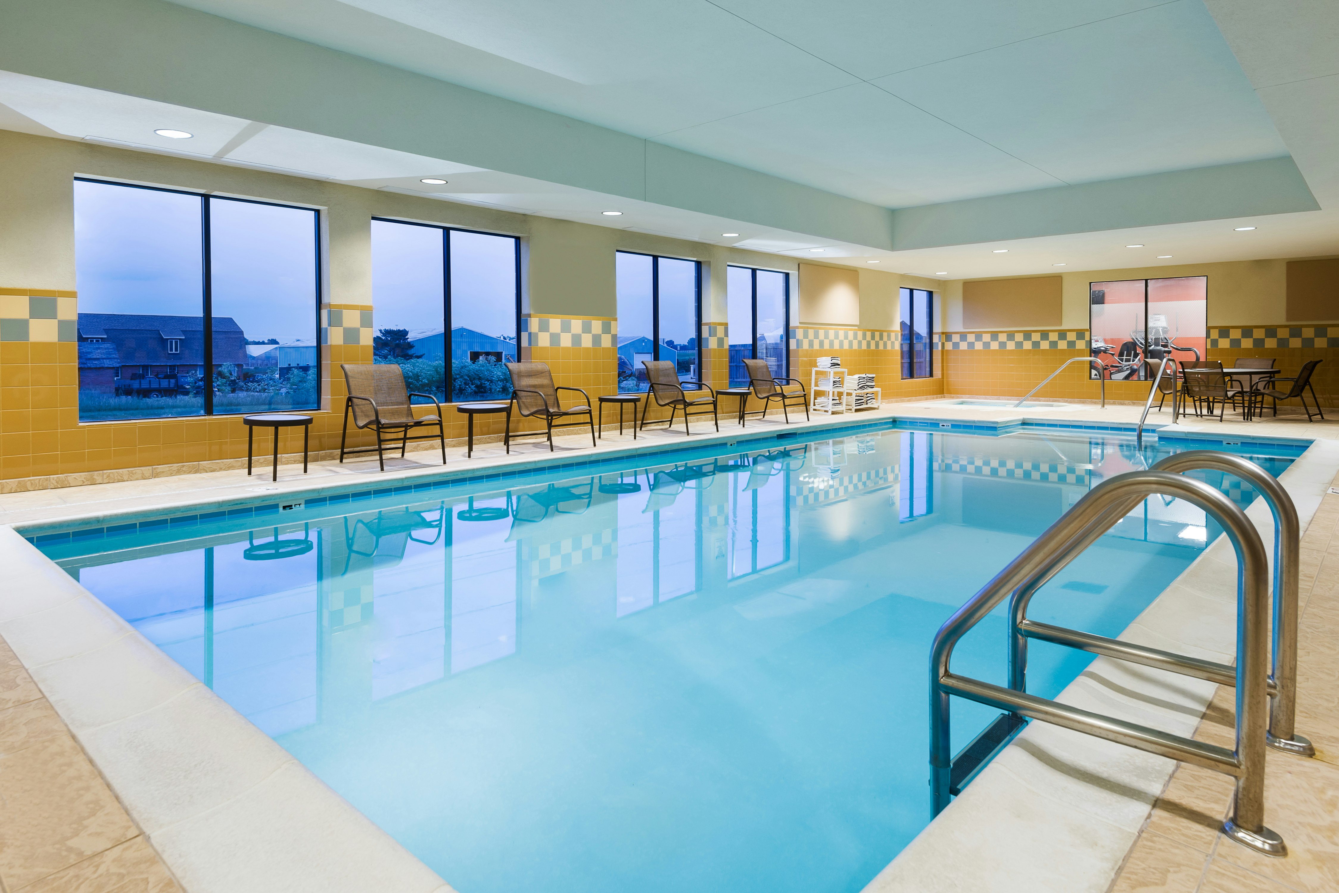 Hampton Inn & Suites Peoria At Grand Prairie Il 29/61