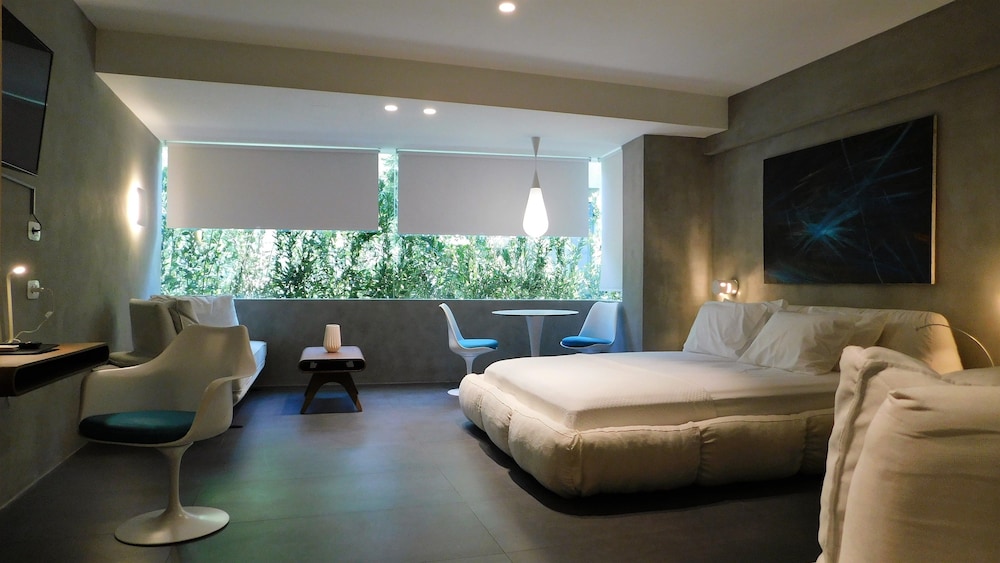 101 Adrianou Luxury Urban Stay 4/31
