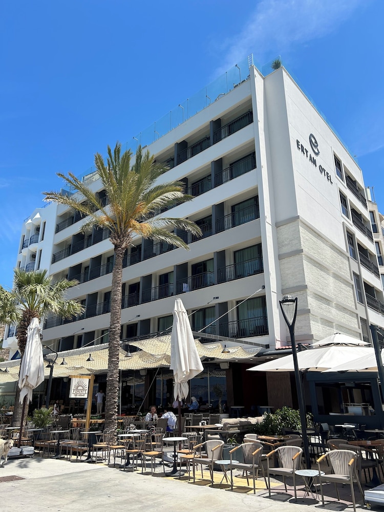 Ertan Hotel Cesme 4/63