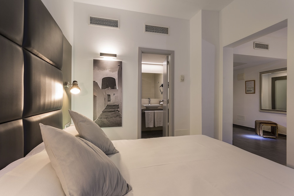 Palladium Hotel Cala Llonga - Adults Only 29/79