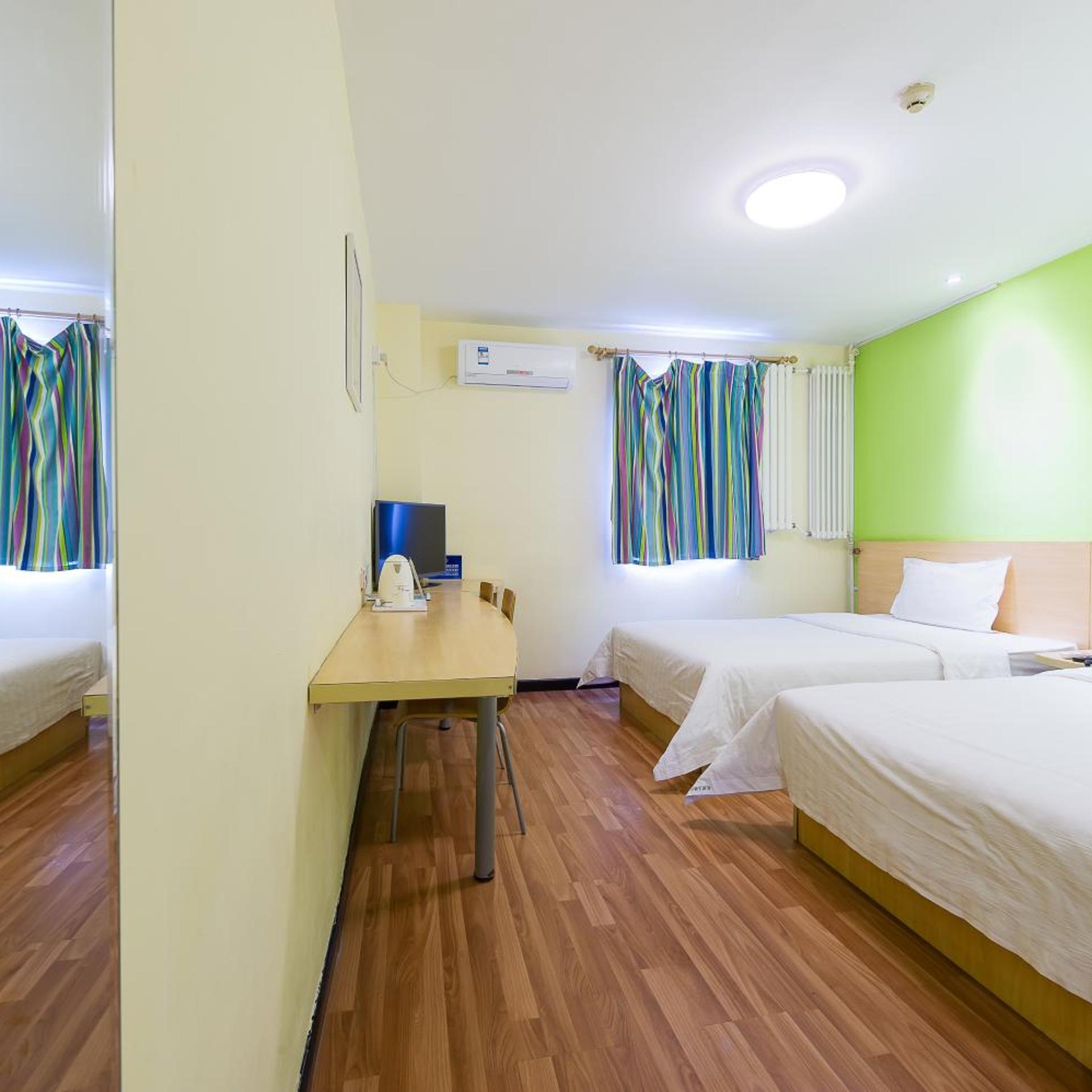 7 Days Inn Beijing Shangdi 25/46