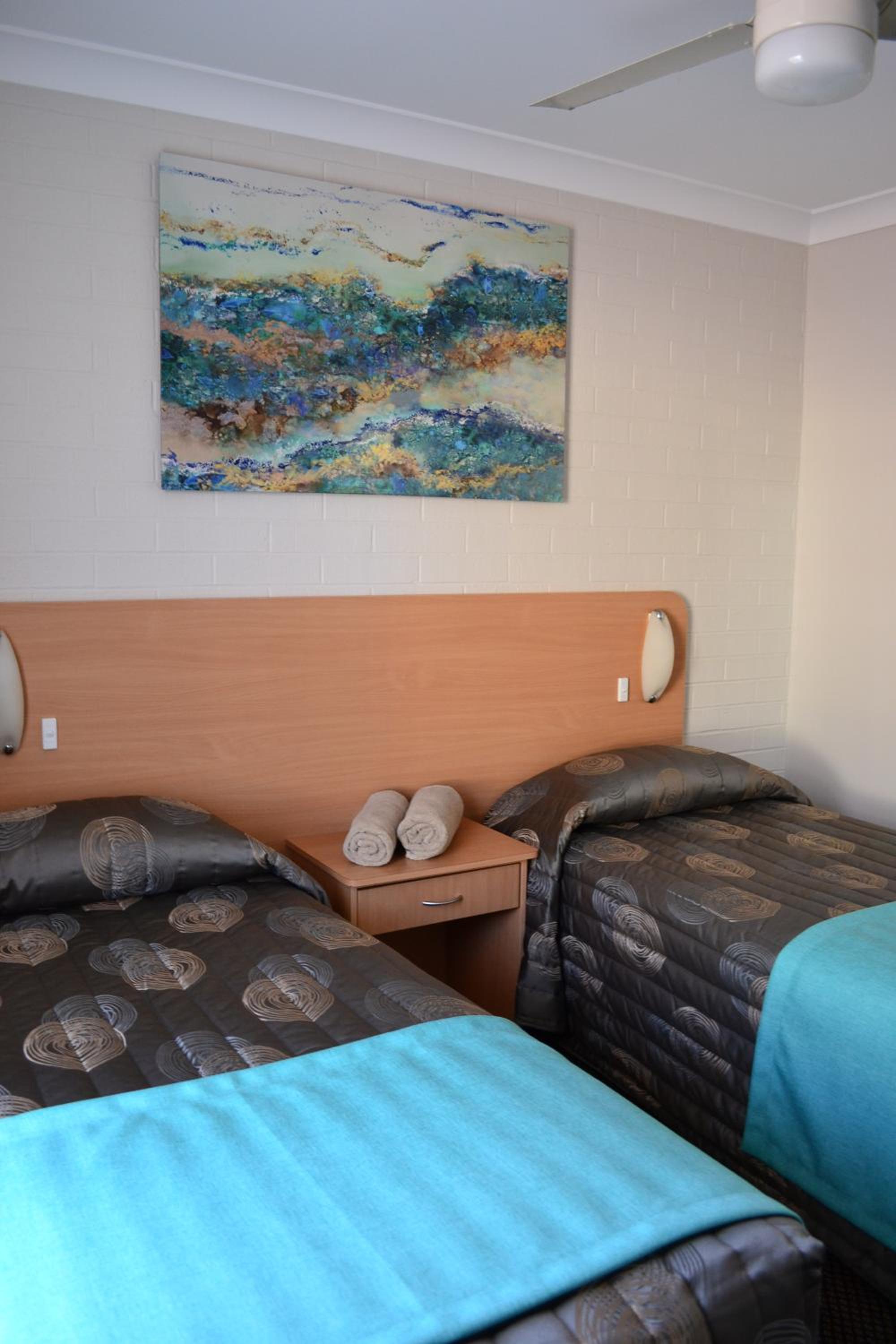 Spa, Apartment، Cattlemans Country Motor Inn & Serviced Apartments 3/5