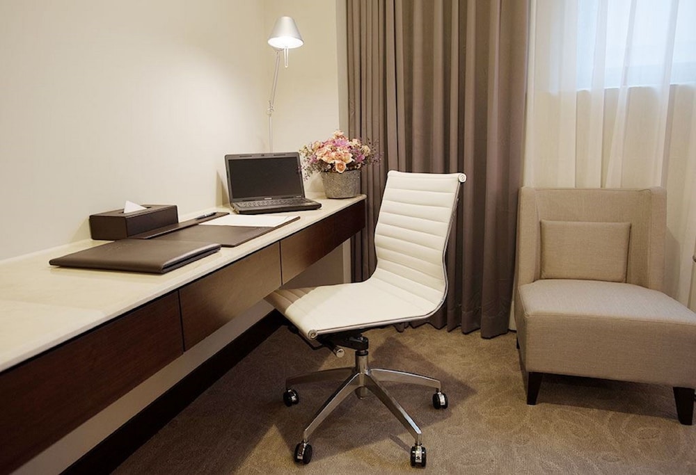 Best Hotel 55/63