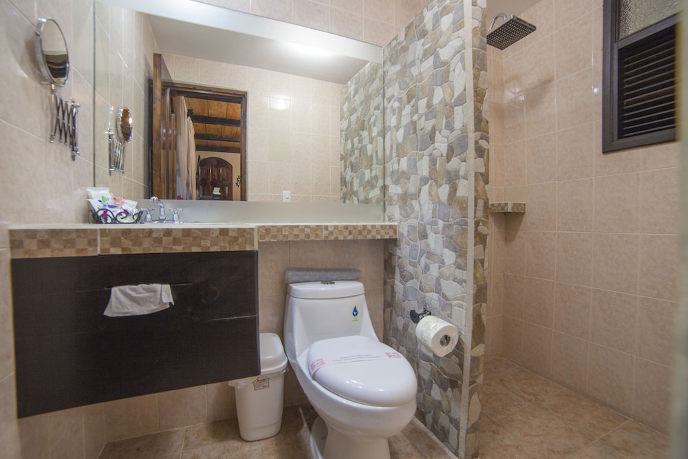 Hotel Jovel 33/33
