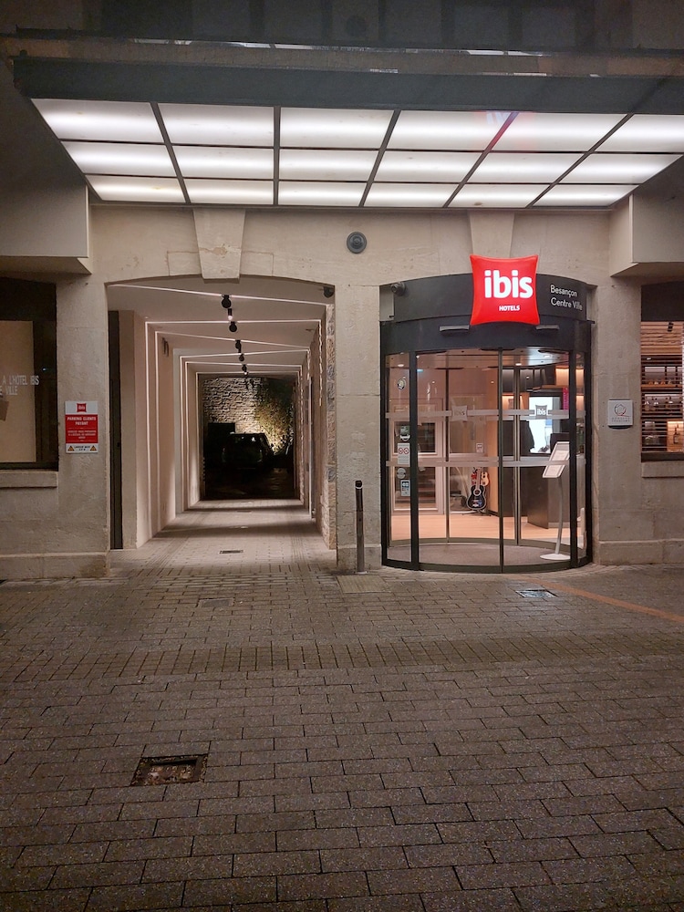 Ibis Besancon Centre Ville 66/71