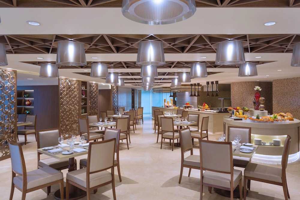Crowne Plaza Dhaka (Ex Doreen Hotel and Resorts) 42/57