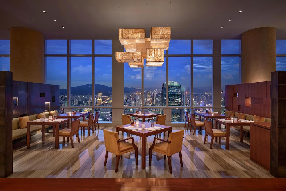 PARK HYATT GUANGZHOU 56/71