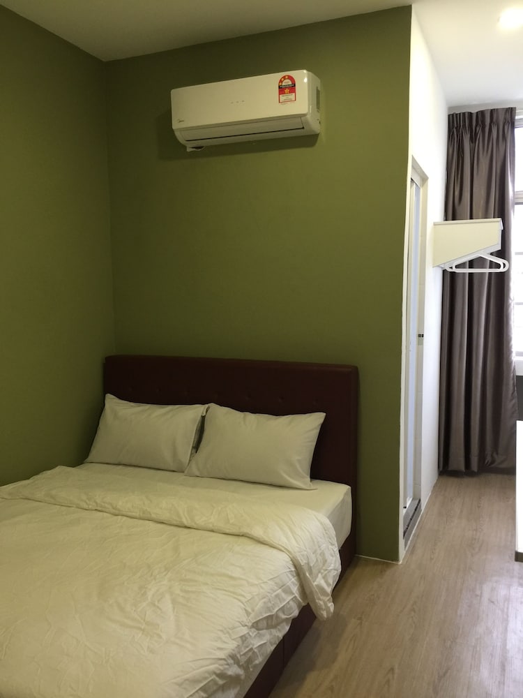 The B'hotel Kajang 7/40