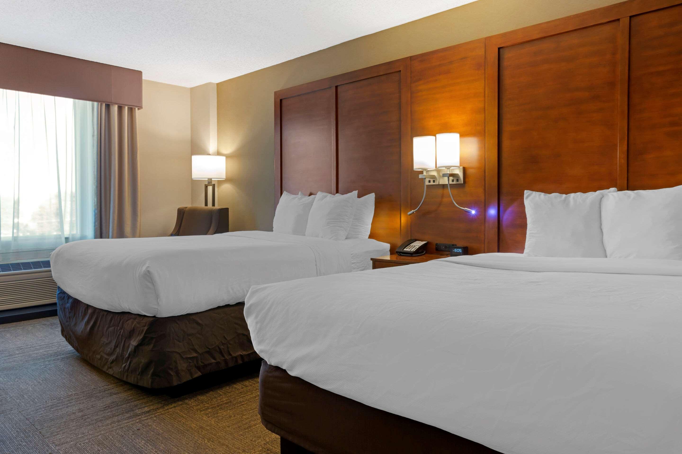 ROOM, 2 QUEEN BEDS