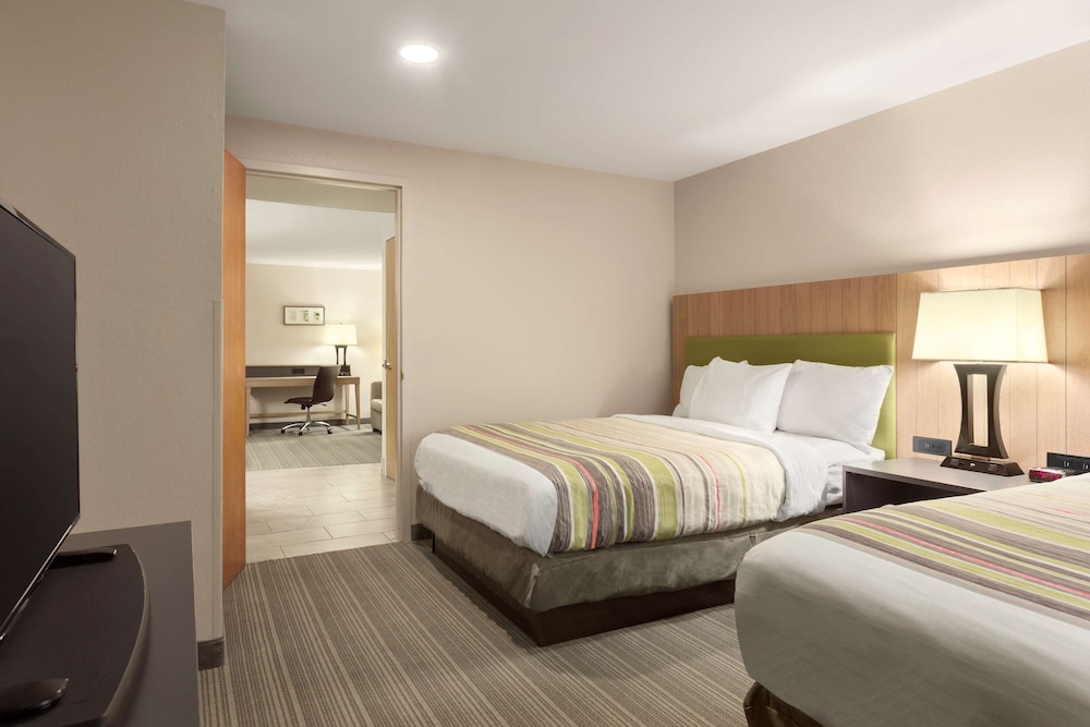 Radiant Inn and Suites Murfreesboro 9/40