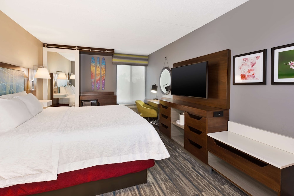 Hampton Inn Traverse City 17/45