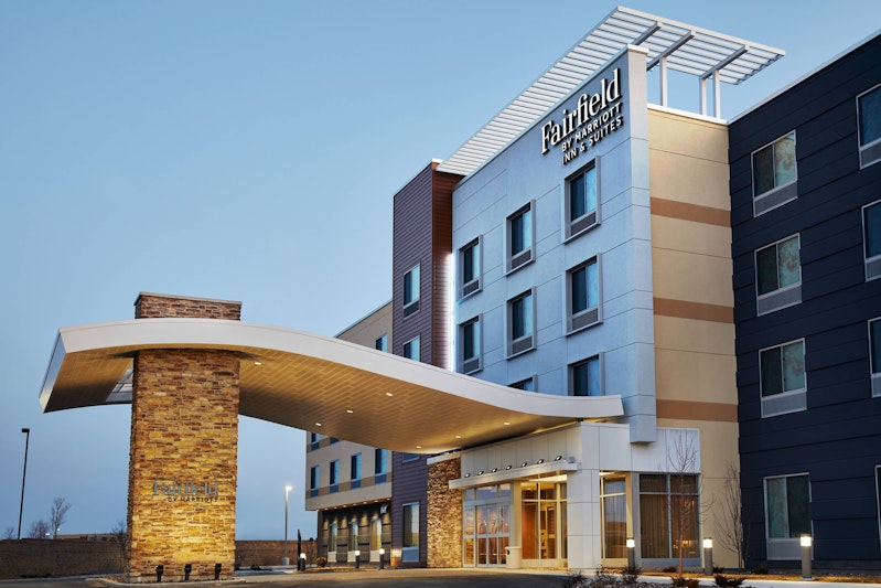 Fairfield Inn & Suites By Marriott Sheboygan 4/14