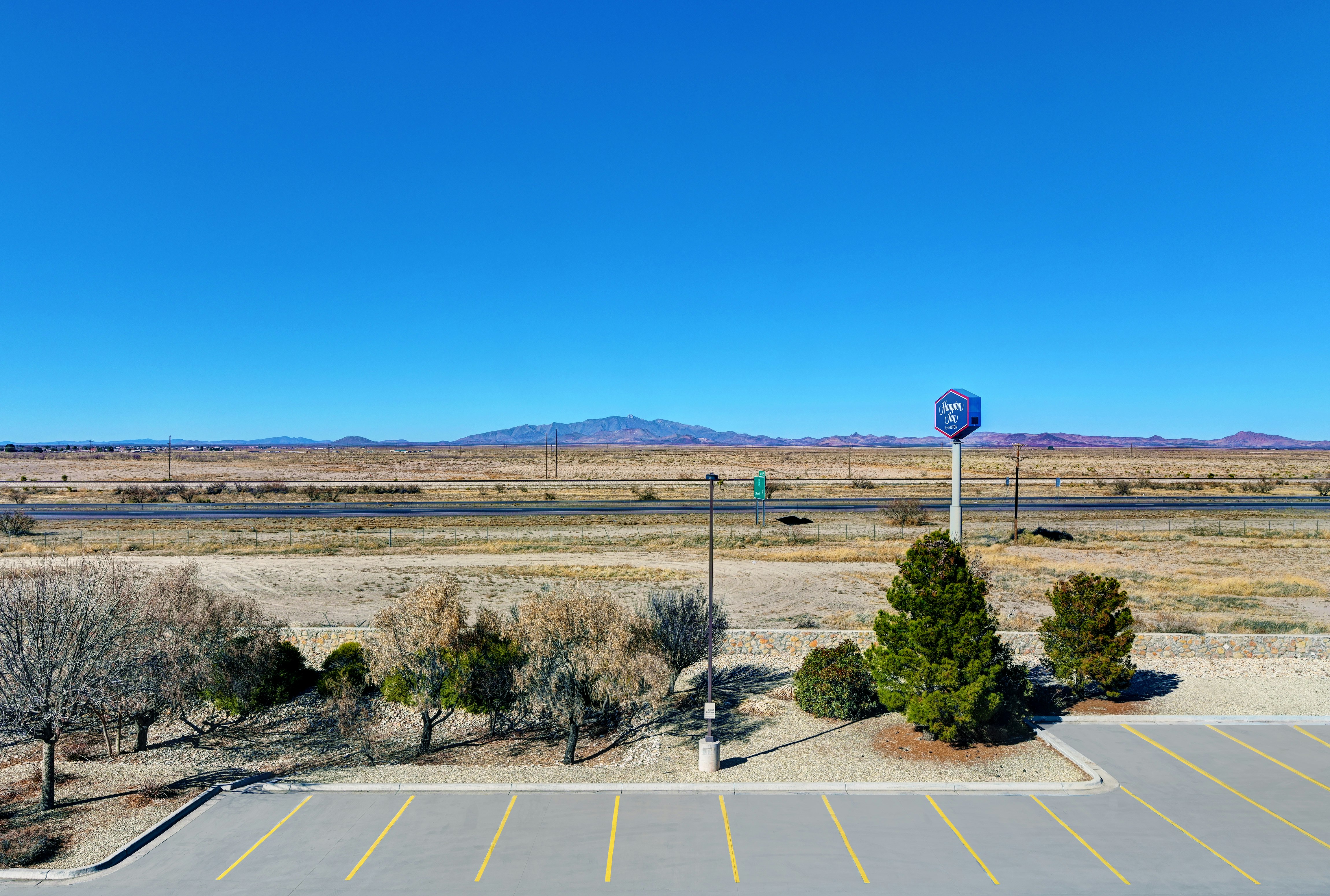 Hampton Inn Deming 34/47