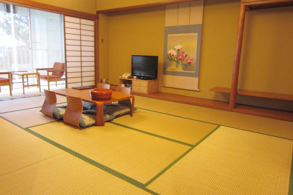 Hotel Axia Kushikino 35/46