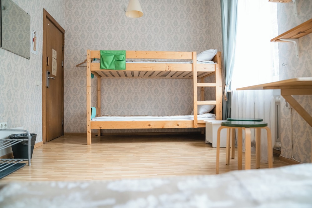 Downtown Forest Hostel & Camping 32/50