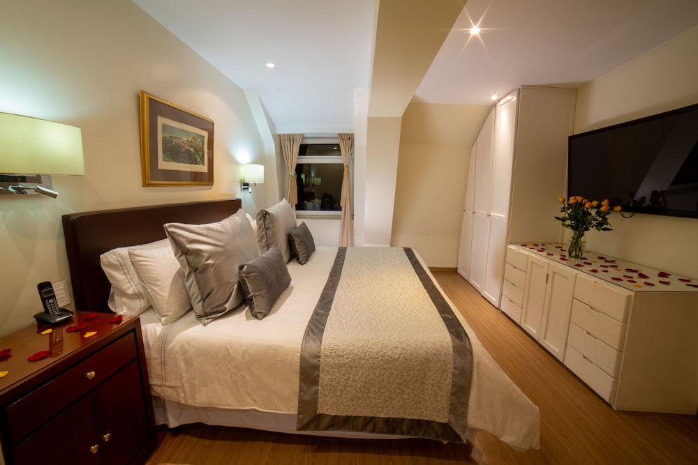 Hotel Porton Bogota 20/81