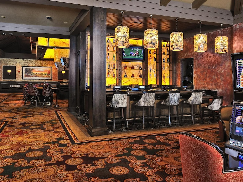 L'auberge Casino Resort Lake Charles 5/61