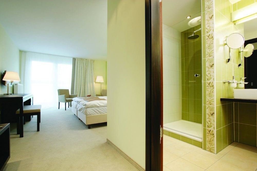 TOP CountryLine Heide Spa Hotel 28/68