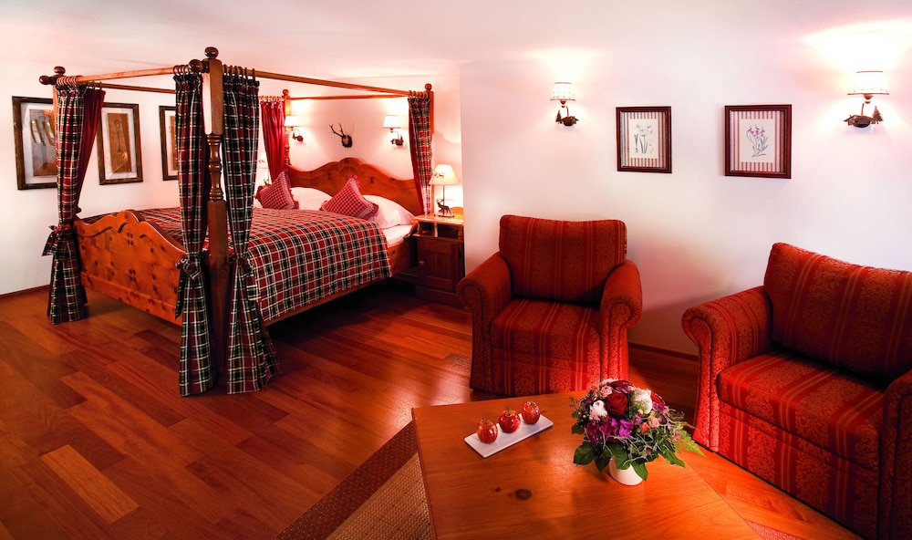 Parkhotel Adler 56/80