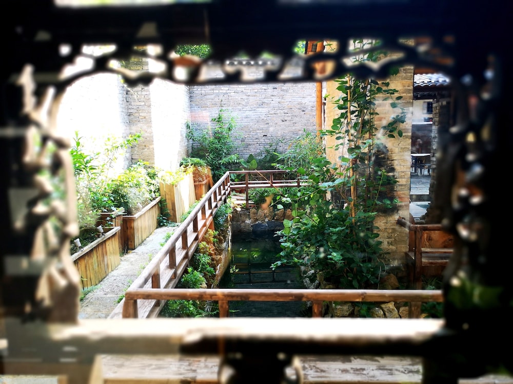 Yangshuo Governor's Mansion Hotel 45/46