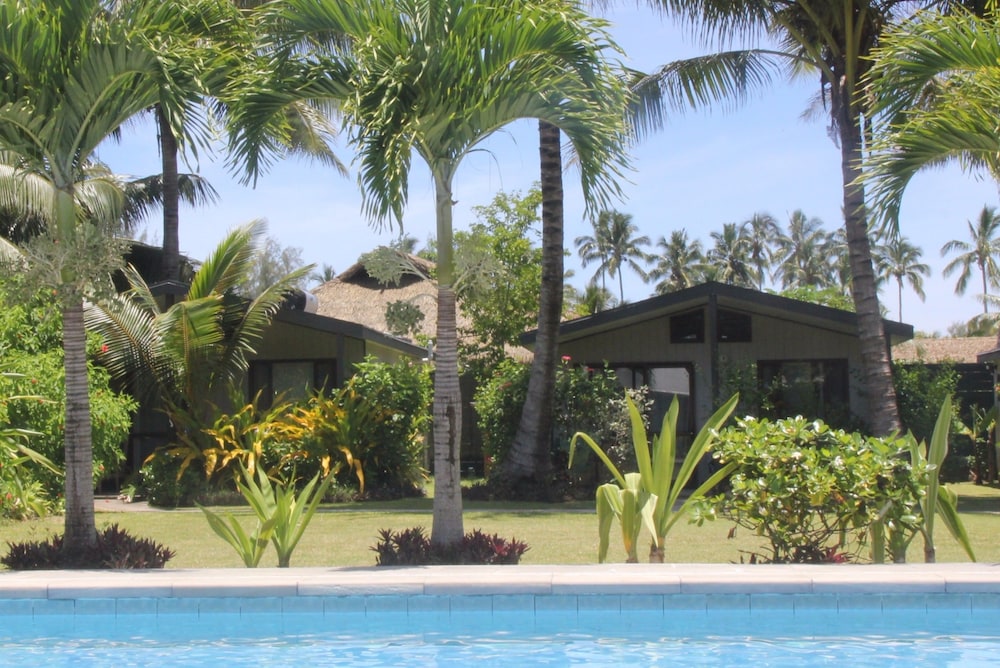 Muri Beach Resort 61/75