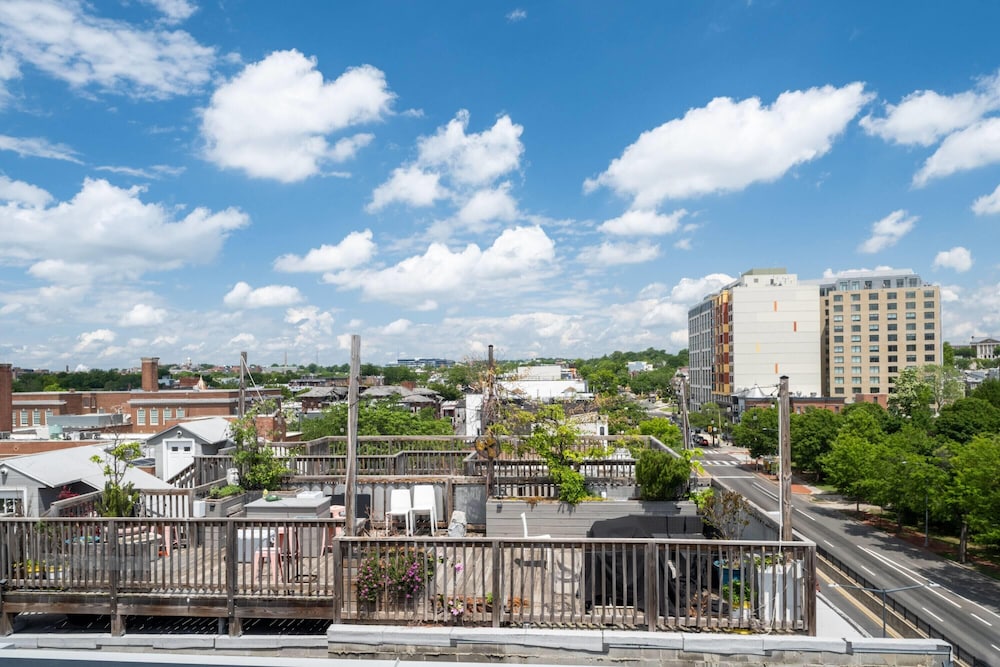 Reside NoMa, a Wyndham Residence 59/63