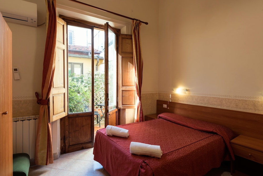 Florence Hotel Palazzuolo 18/47