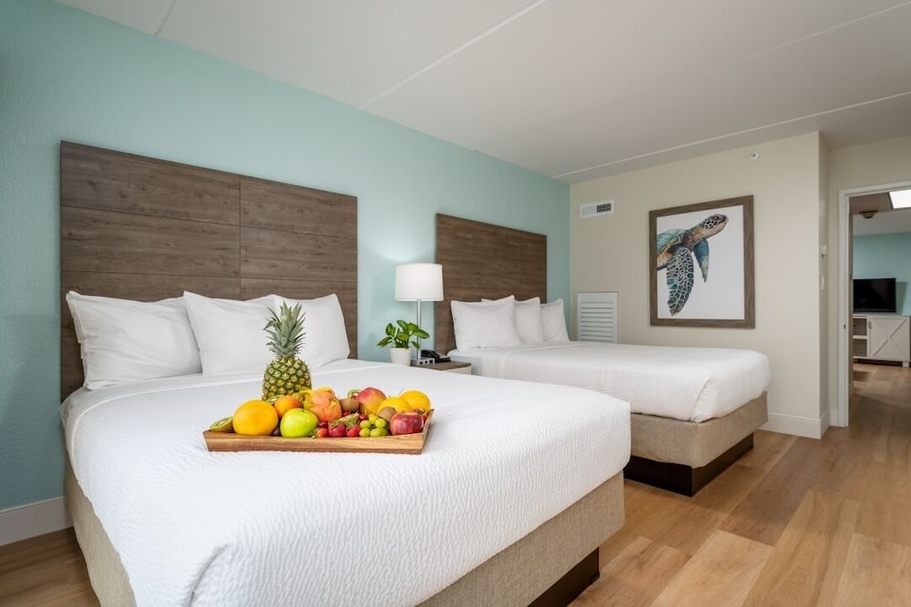 ROOM, 2 QUEEN BEDS, OCEAN FRONT