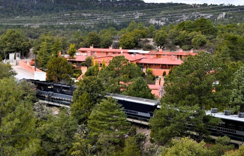 Hotel Barrancas Del Cobre 4/43