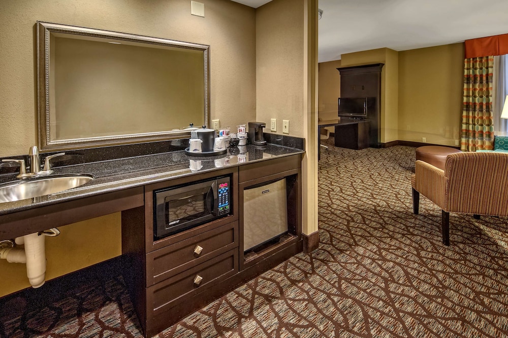 Hampton Inn Asheville Tunnel Road 55/63