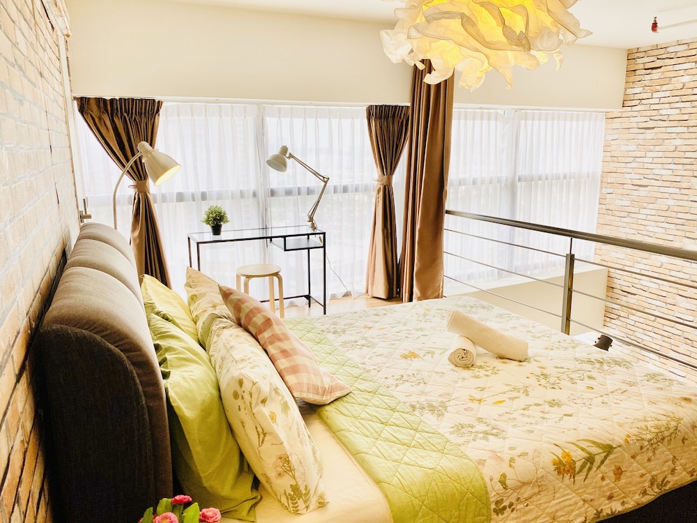 Chrisenbel Suites - Pinnacle Pj 21/37