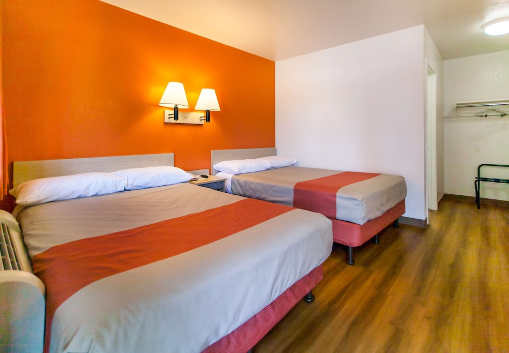 Motel6 Rosemead, CA - Los Angeles 28/46