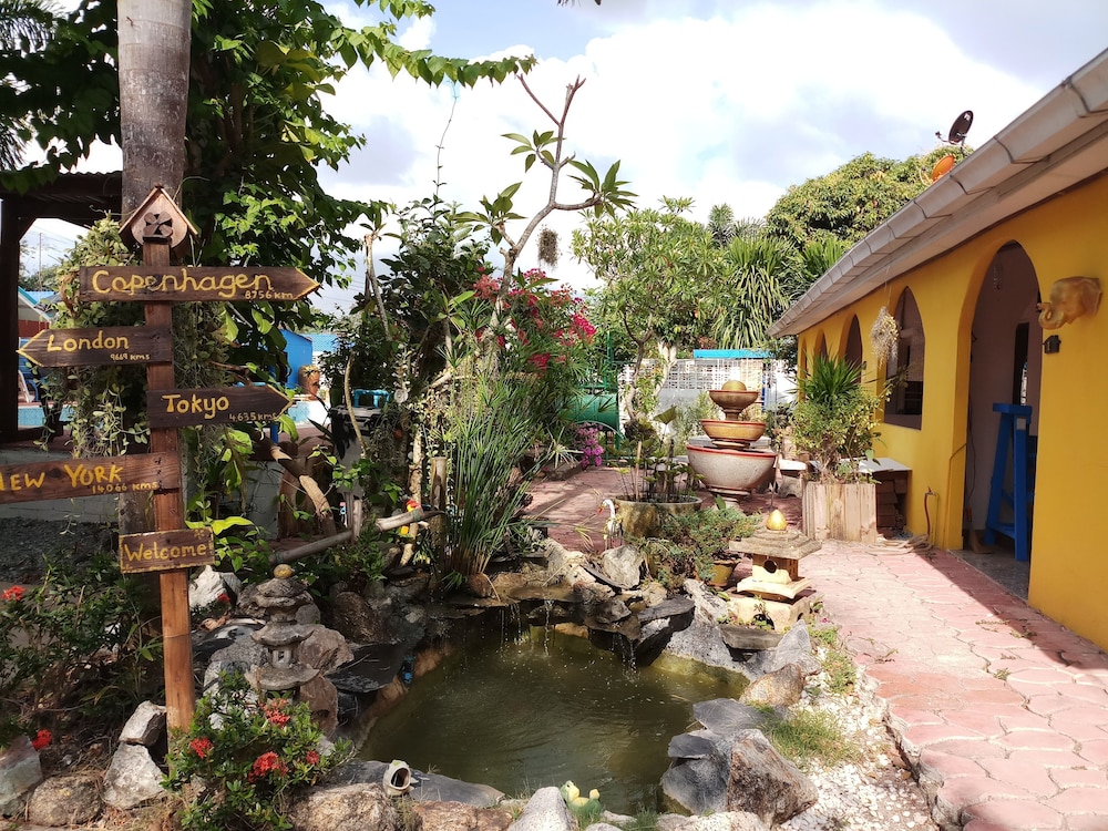 Penny's Home Stay Resort 26/50