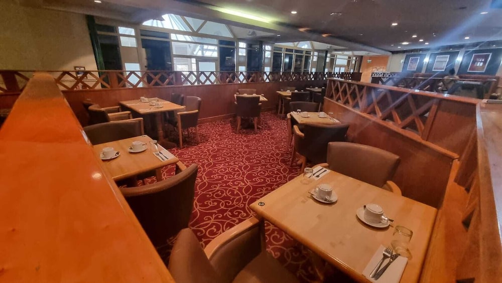 Wigan Oak Hotel by Belvilla 40/53