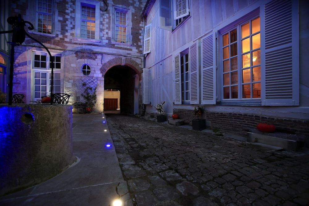 Appart'hotel Hotel Saint Georges 25/50